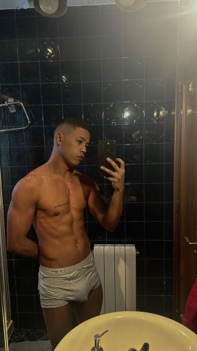 Daniel Daniel