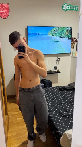 Damian Cruz Damian Cruz